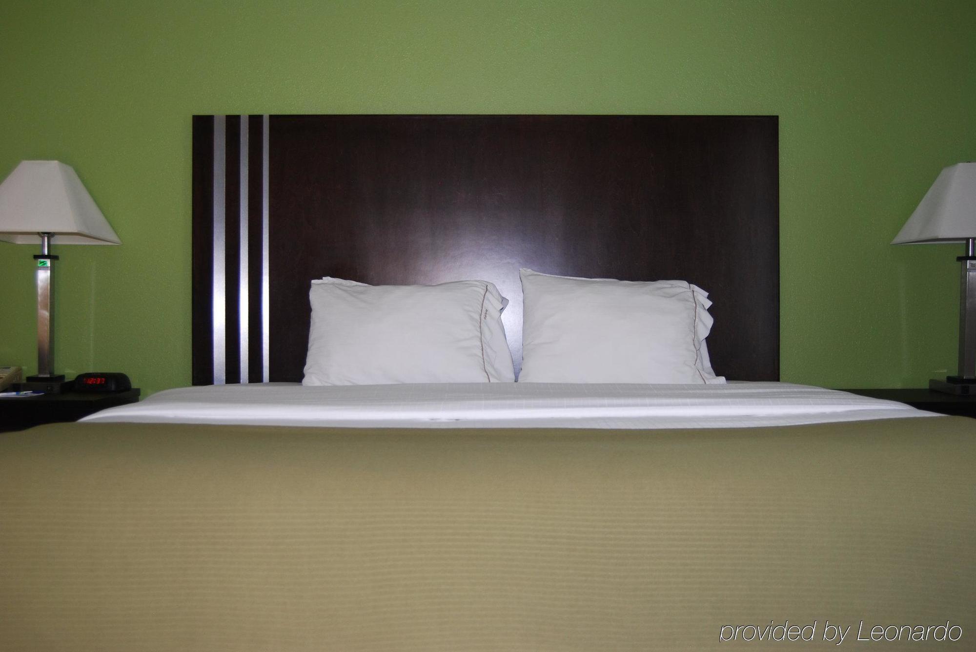 Holiday Inn Express & Suites Tell City, An Ihg Hotel Extérieur photo